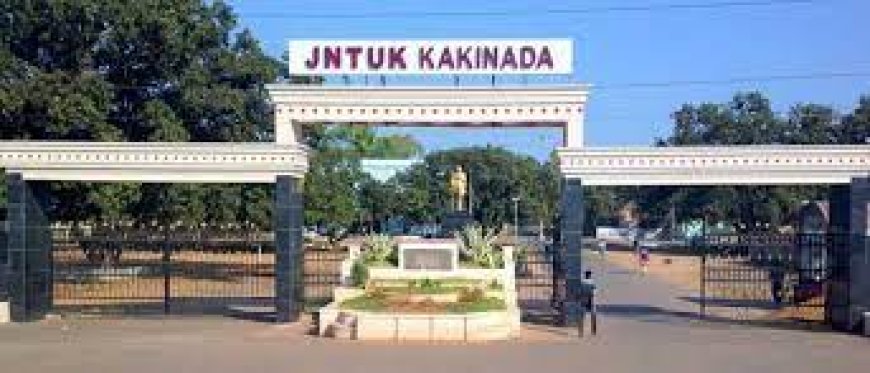 Kakinada: 'Top 100 Global powerful women' award for JNTUK Registrar