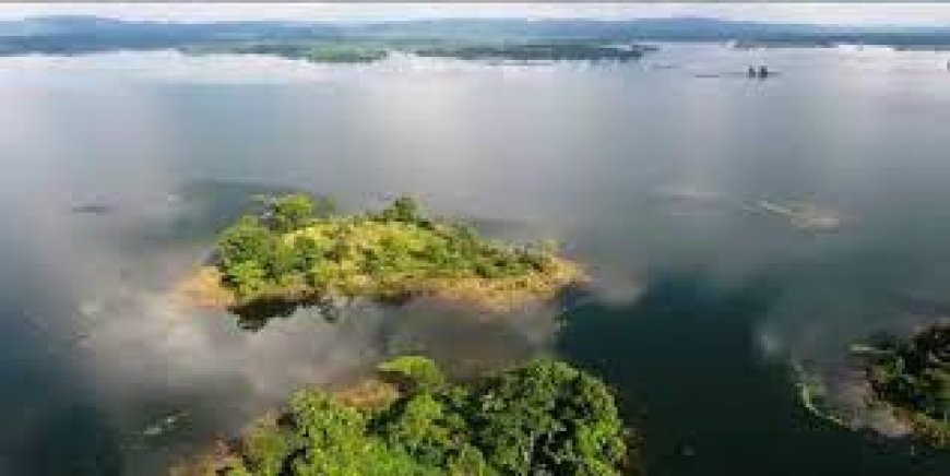 Four fishermen fear drowned in Dumboor Lake