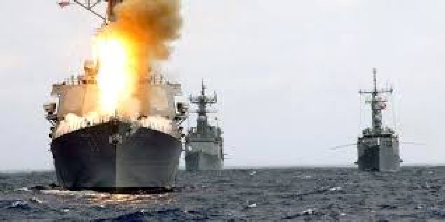 U.S. says Yemeni Houthis' missiles hit British ship